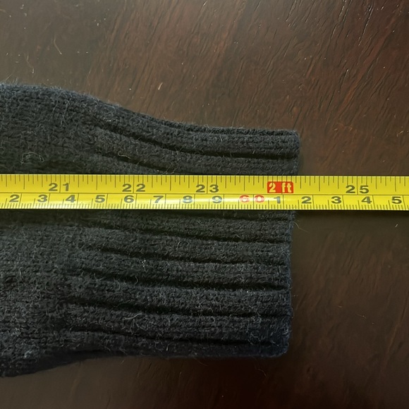 Michael Kors sweater - Picture 8 of 11